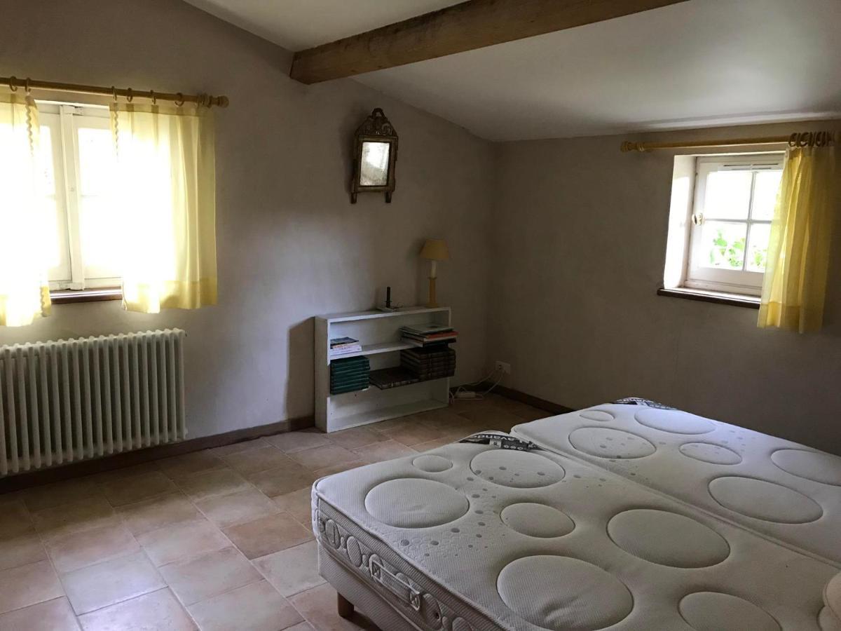 La Jonchere La Vieille Cure, Spa, Wifi A 20 Min Des Plages מראה חיצוני תמונה