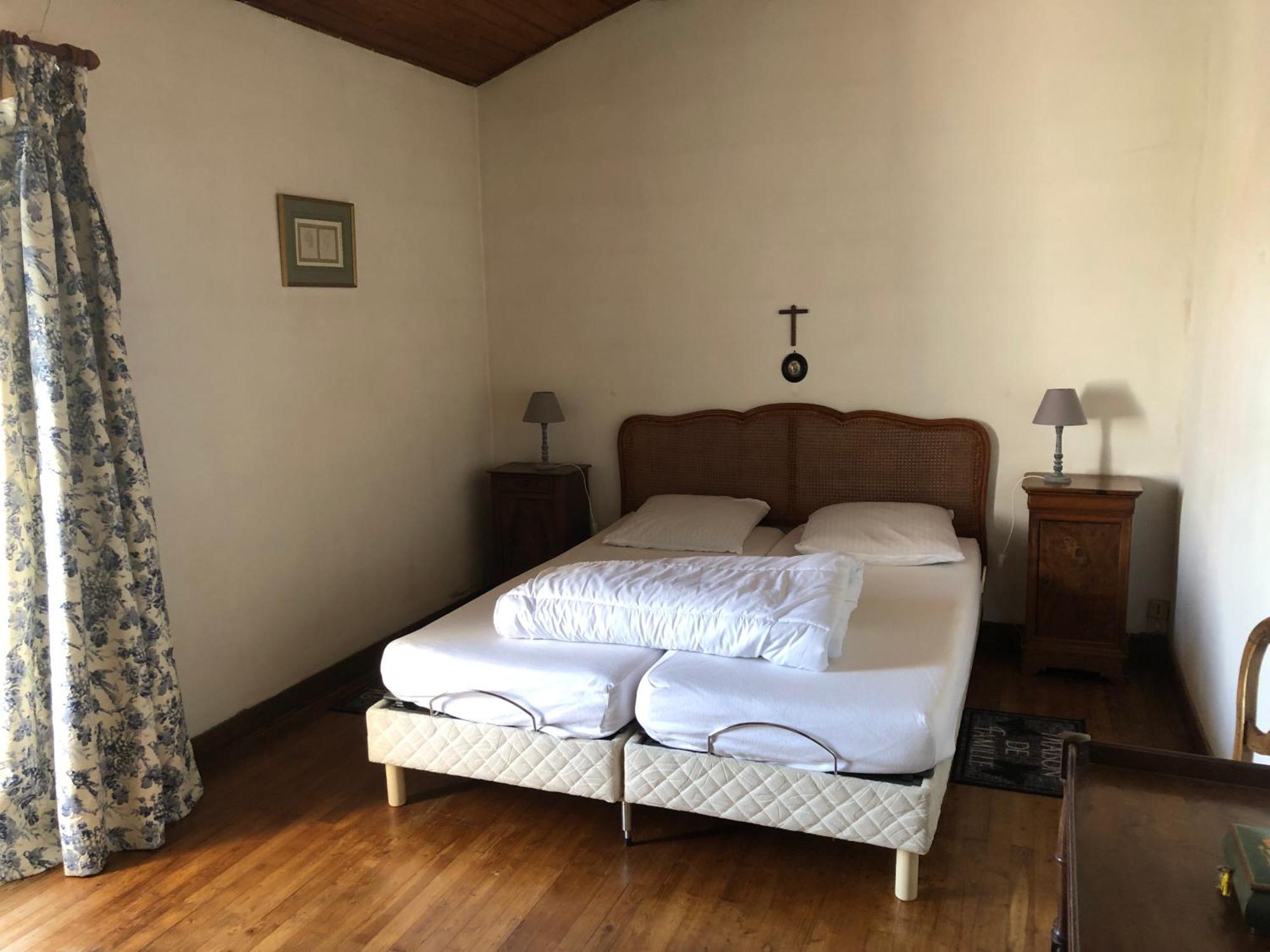 La Jonchere La Vieille Cure, Spa, Wifi A 20 Min Des Plages מראה חיצוני תמונה